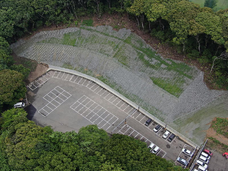 法面復旧工事の竣工写真1